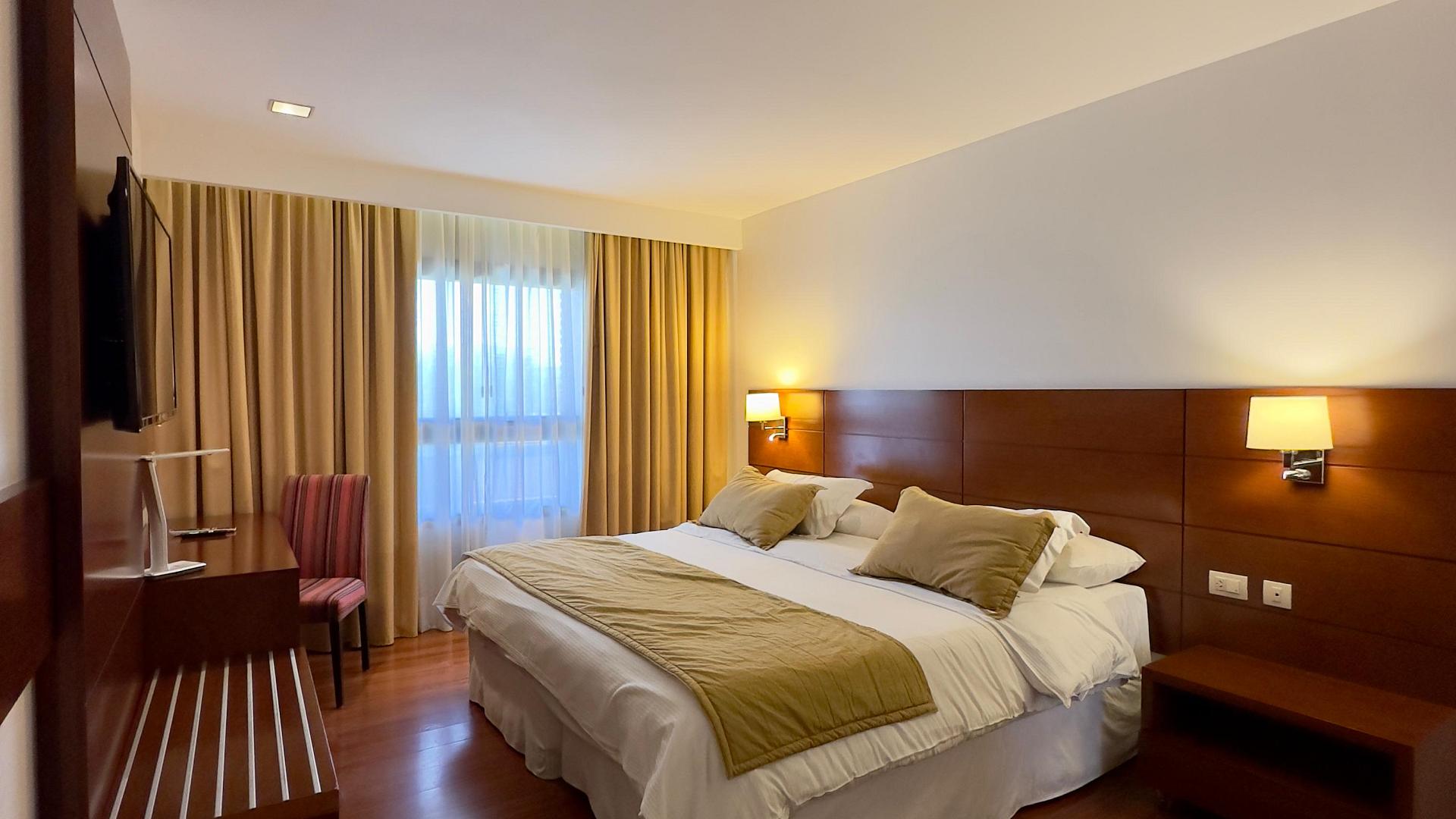 Neper Select Hotel
