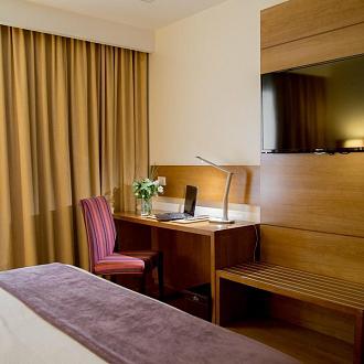 Standard Single/Double room