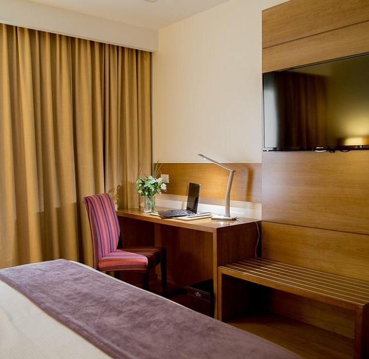 Standard Single/Double room
