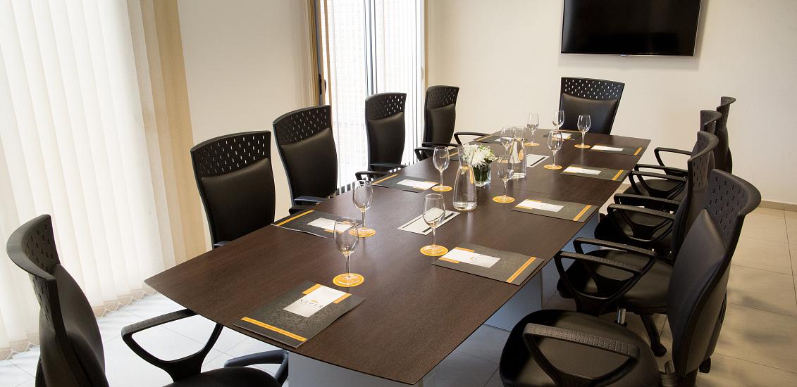 Verne room